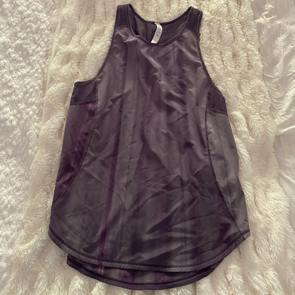 Lululemon women’s workout tank